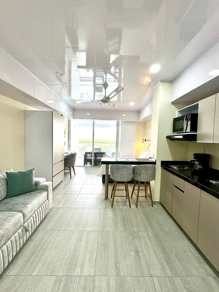 Cartagena Beach Resort 737