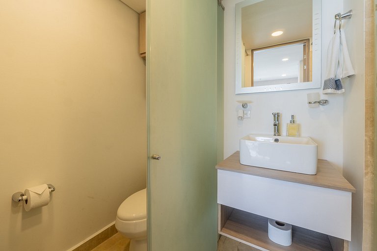 Cartagena Beach Resort 842