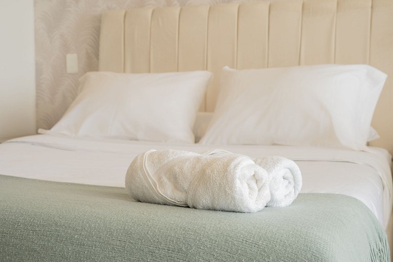 Cartagena Beach Resort 842